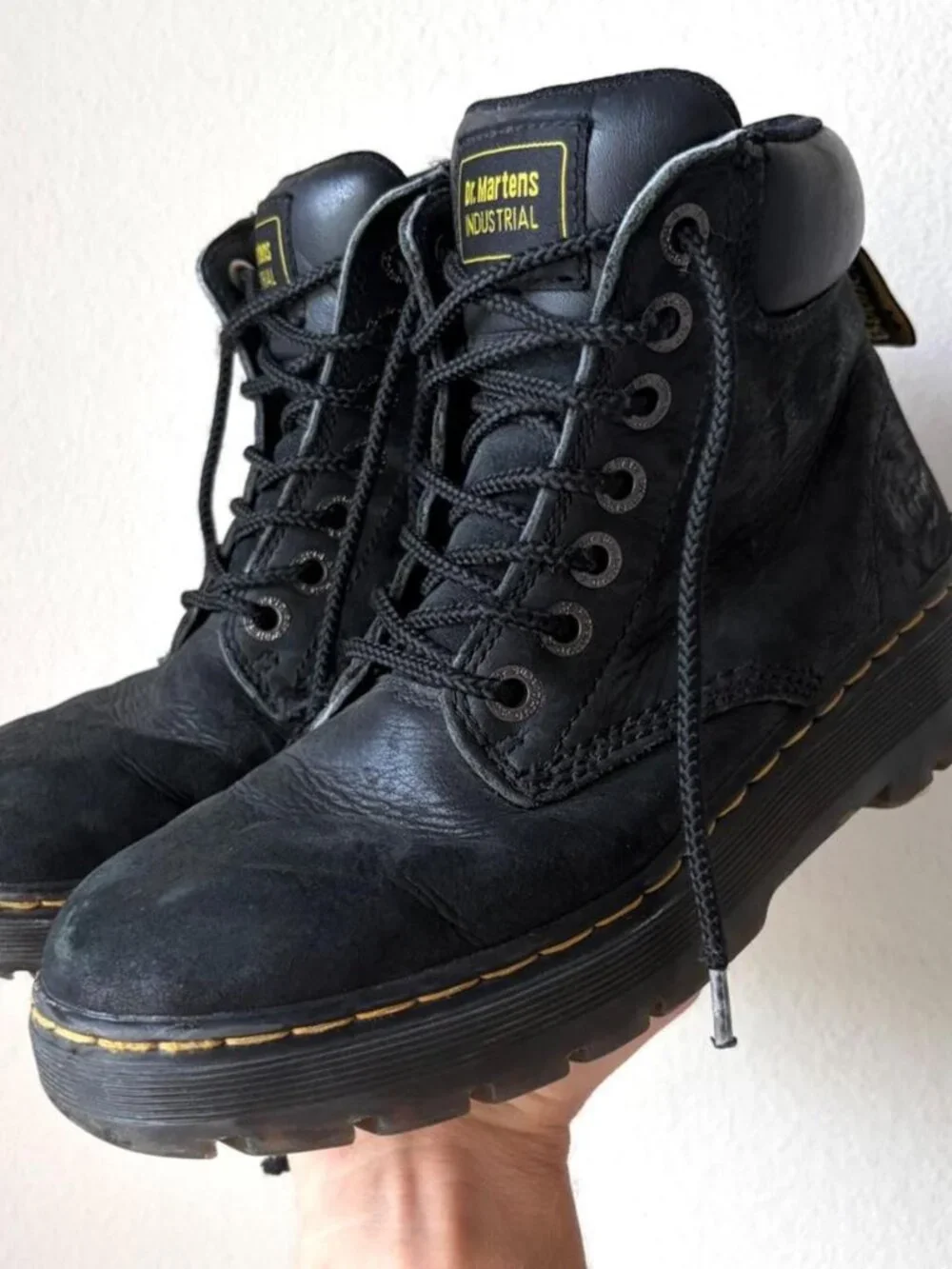 Dr. Marten's Black Leather Boots Men's 7 or Women's 8